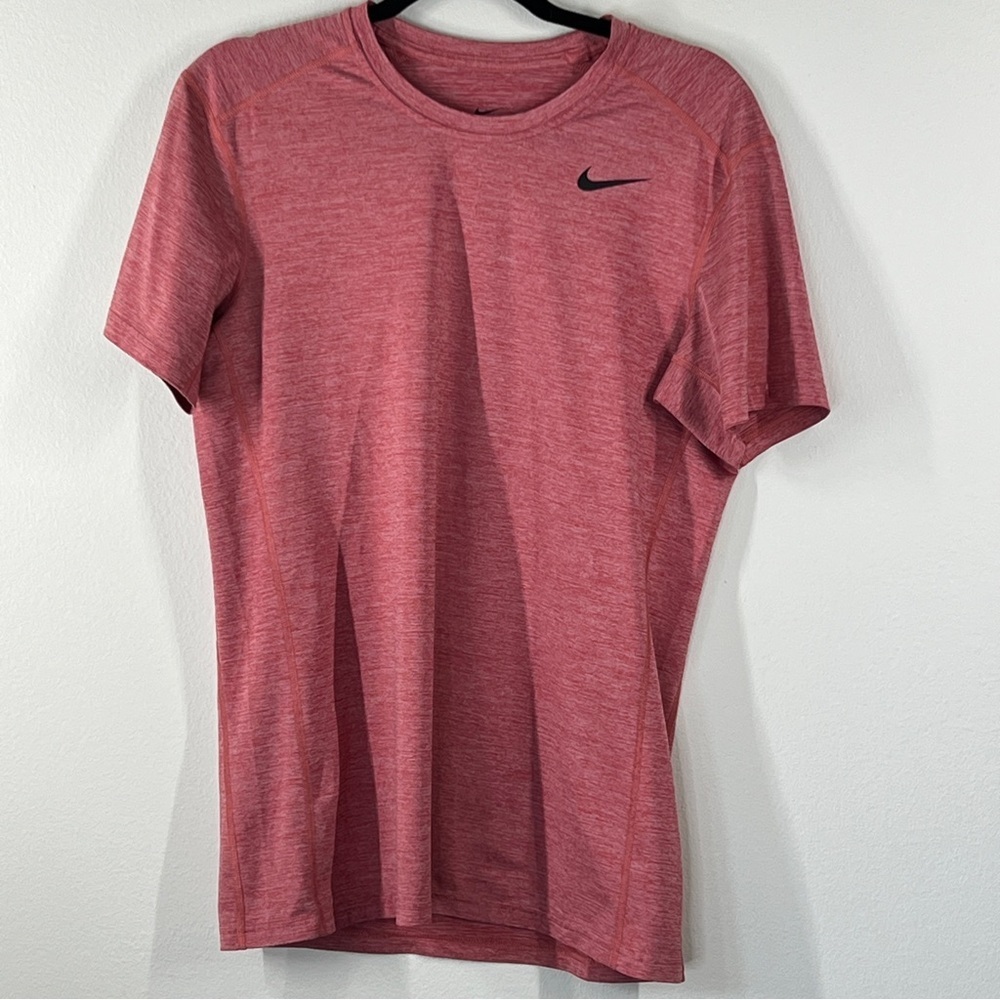 NIKE Men’s Dri-Fit Short Sleeve Crew Neck  Outdoor Sports Golf shirt